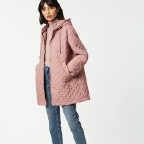 Bernardo Jackets & Blazers - BERNARDO Pink Quilted Swing Coat Size S